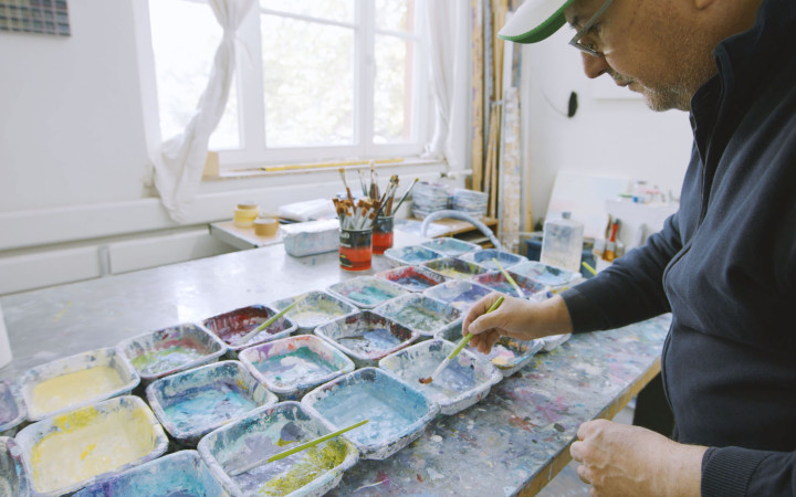 Im Atelier des Düsseldorfer Künstlers Driss Ouadahi